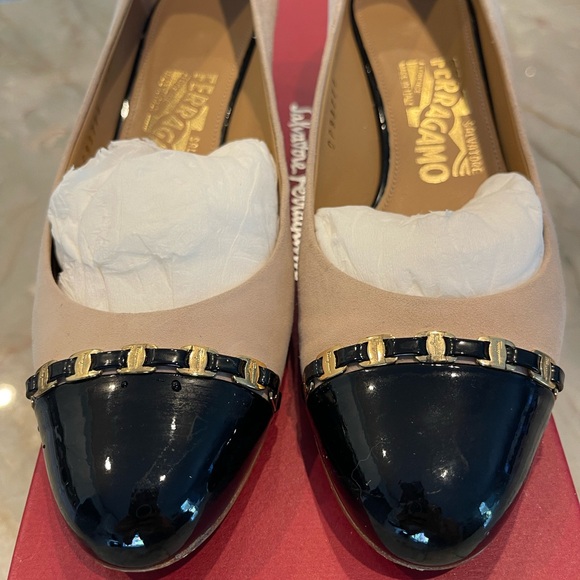 Ferragamo pump - Picture 11 of 11